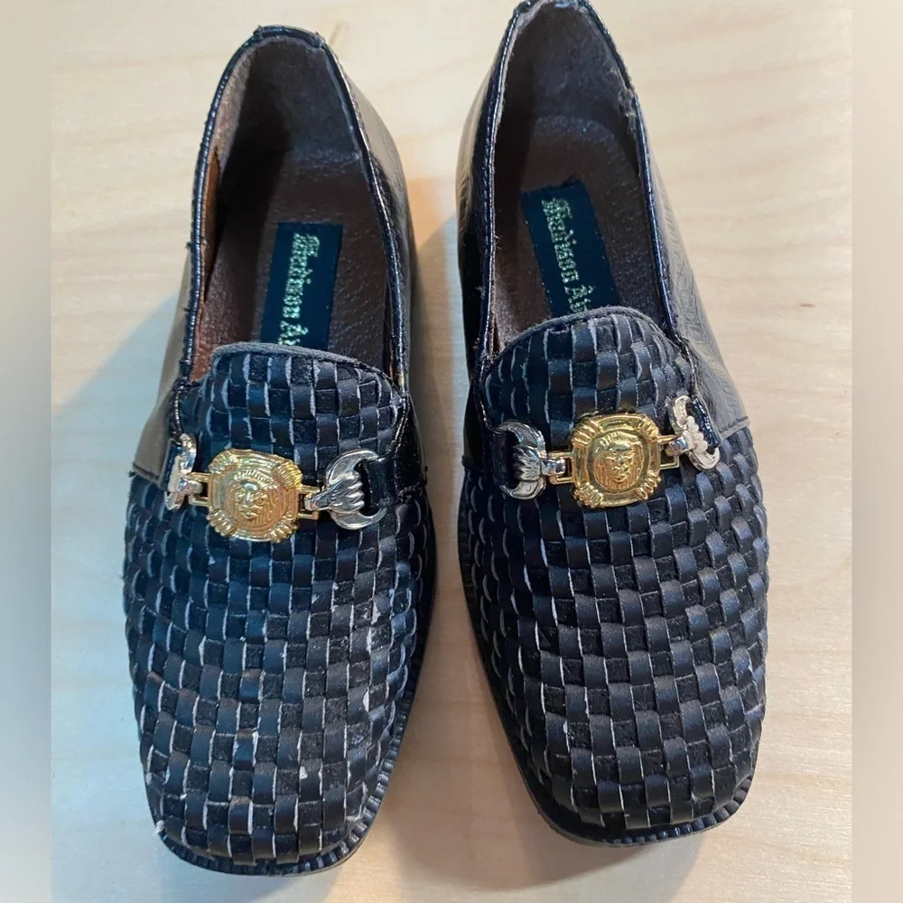 Madison Avenue Boys Dress Loafers size 8 New without Tags (CF)
